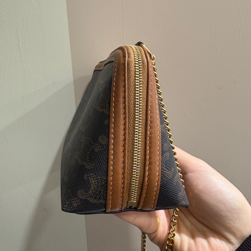 CELINE 棕色老花羊皮金鍊貝殼包-3