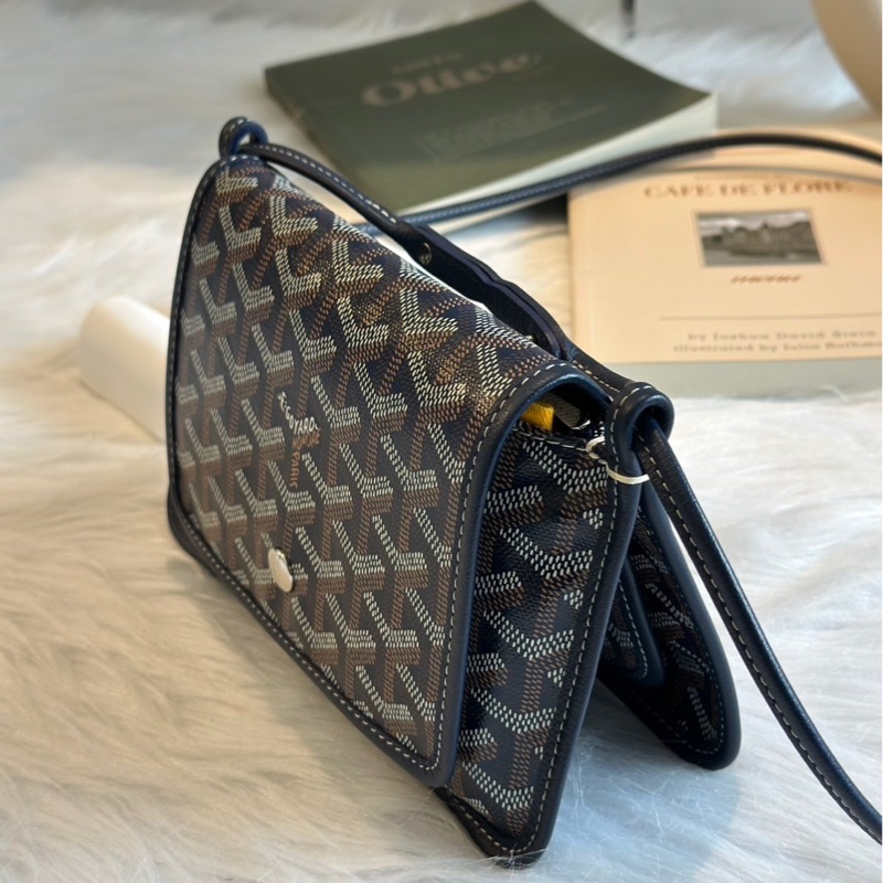 近新閒置品附購買證明✨戈雅Goyard Plumet 信封包-2