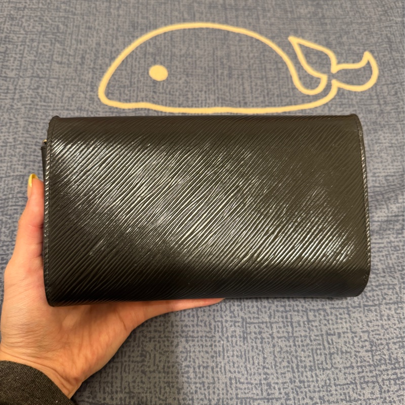 LV twist woc 黑銀水波紋-6