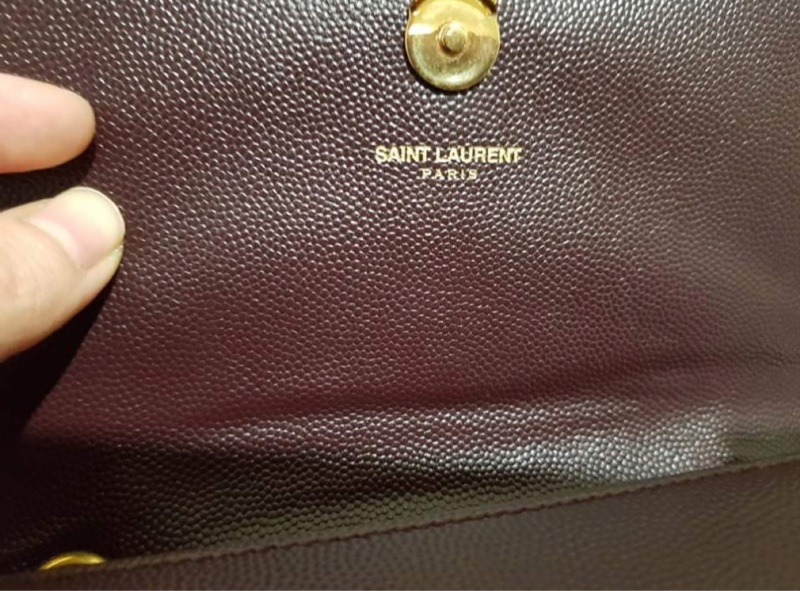 YSL Kate mini 酒紅魚子醬包-6