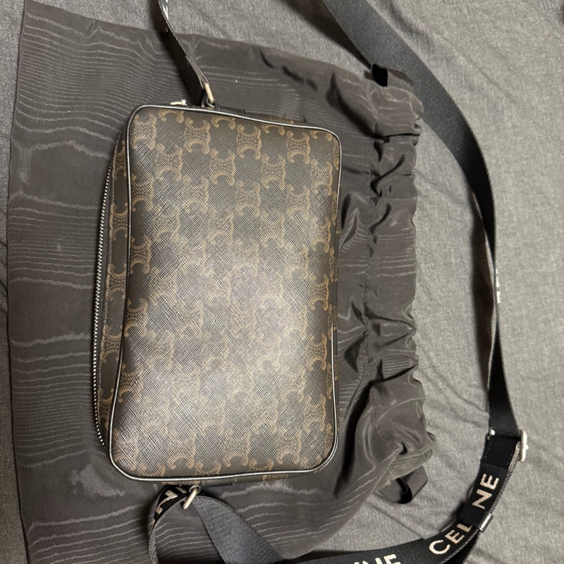 Celine 經典中型郵差包-6