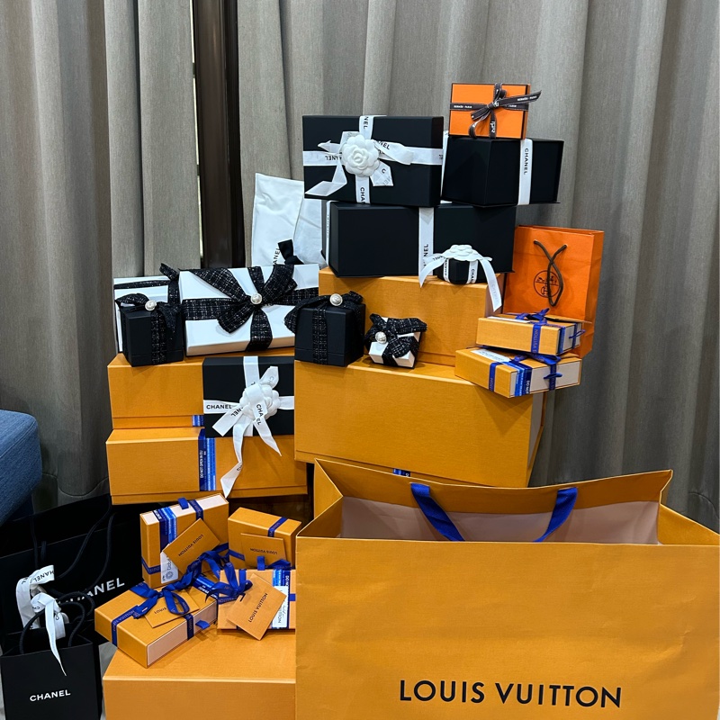 Chanel 肩背包/斜背包 黑色 山茶花金球 全新 CF20-4