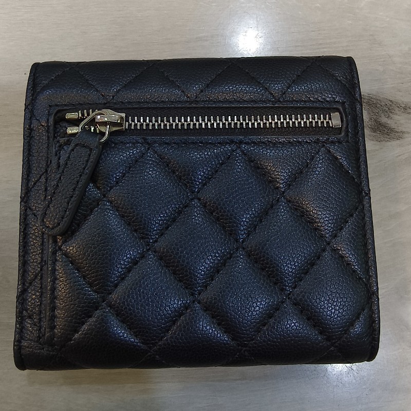 Chanel 黑幻彩三折短夾 二手裸件 ❤️小資族還不快入手？-1