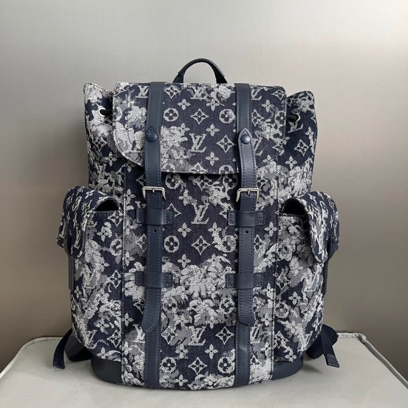 Lv christopher 暈染藍色丹寧後背包 99新 配件塵袋-0