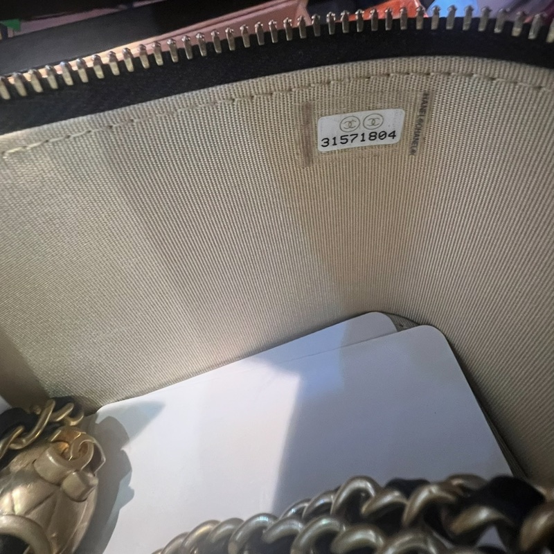 Chanel AP2303 Vanity Case-16