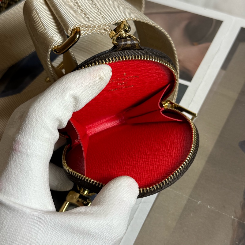 (日本購證全配🎁)LV M46653 OnTheGo East West系列 Reverse 皮革飾邊帆布手提/斜背包✨最新晶片款-22