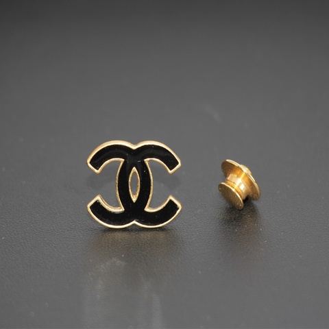 Chanel Vintage 02A琺瑯經典款cc胸針