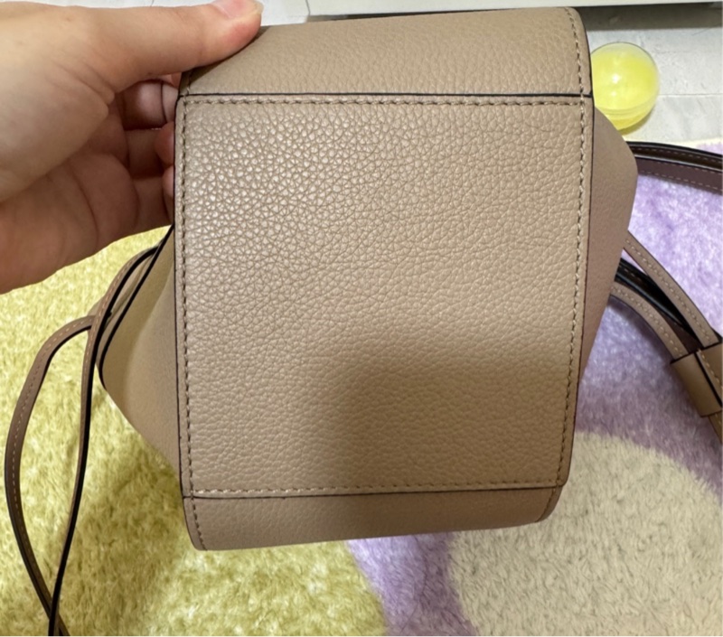 LOEWE  HAMMOCK MINI 吊床包 沙色-5