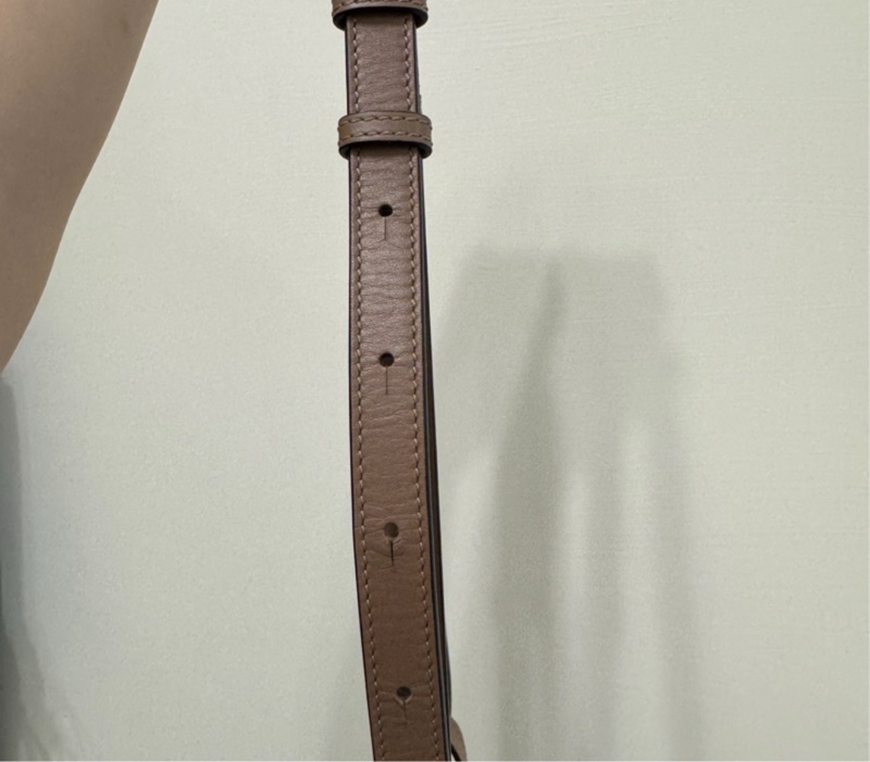 LOEWE  HAMMOCK MINI 吊床包 沙色-13