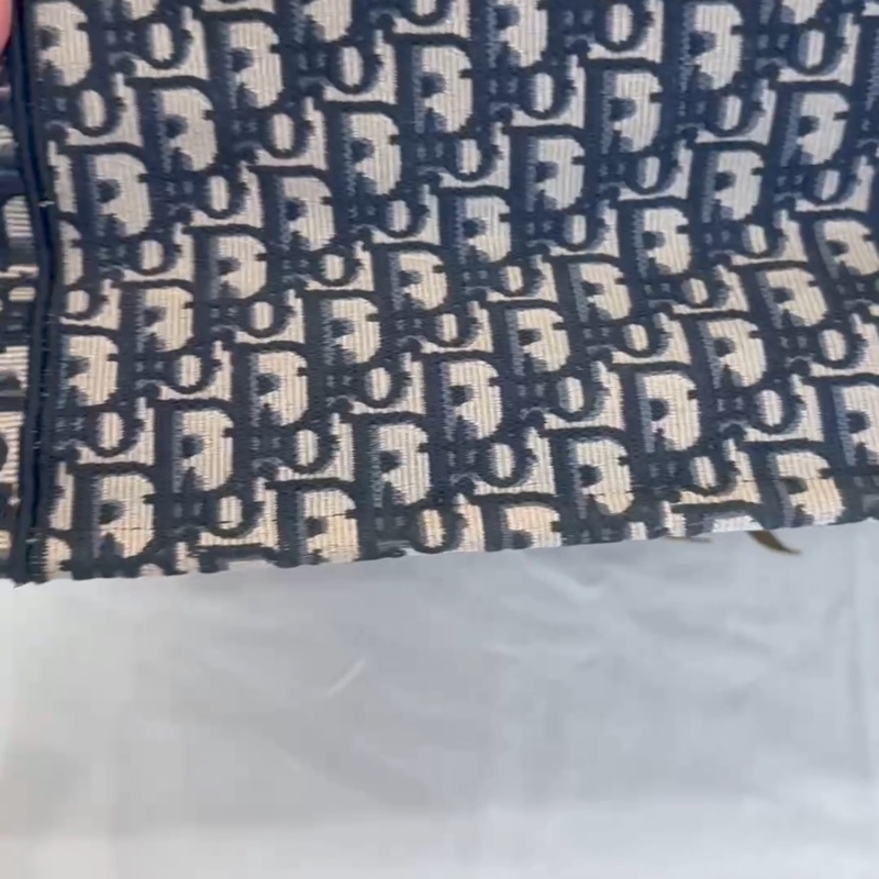 🈶購證🉑肩背 #9新 #專櫃12萬 Dior老花刺繡托特肩背包-12