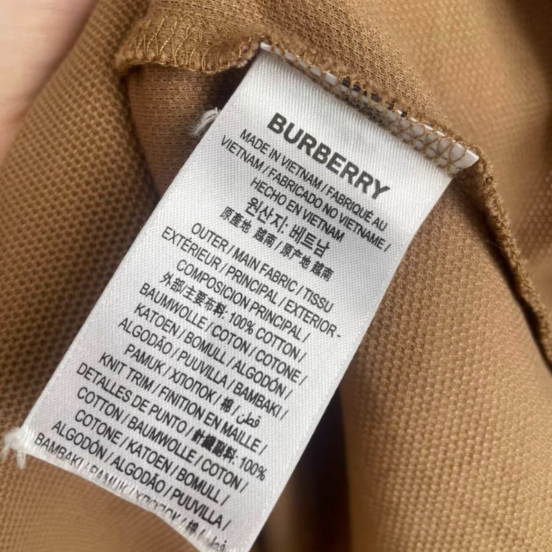 Burberry 駝色polo衫短袖 M號 胸圍106，衣長72-4