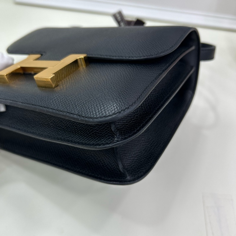 愛馬仕 迷你康康 黑金 Epsom皮 B刻 有鏡子 Hermes Mini Constance 19 with Mirror Noir Epsom leather GHW Stamp B-12