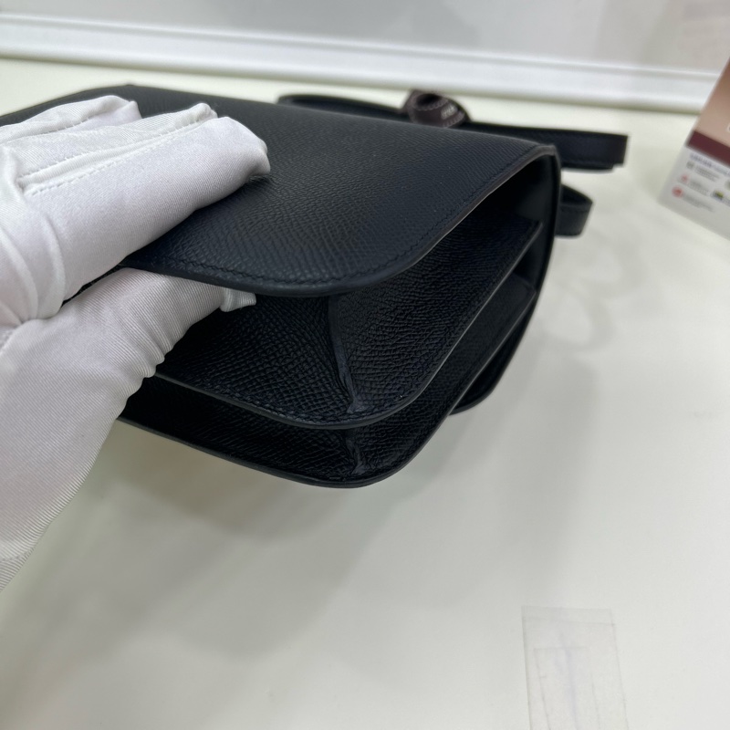 愛馬仕 迷你康康 黑金 Epsom皮 B刻 有鏡子 Hermes Mini Constance 19 with Mirror Noir Epsom leather GHW Stamp B-14