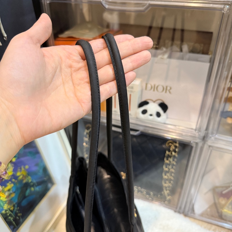 85新✨Prada🖤比goyard還輕的Prada降落傘布 黑色尼龍🖤肩背包 托特包 好輕 好裝 好用 耐用防潑水 附鑑定報告-34