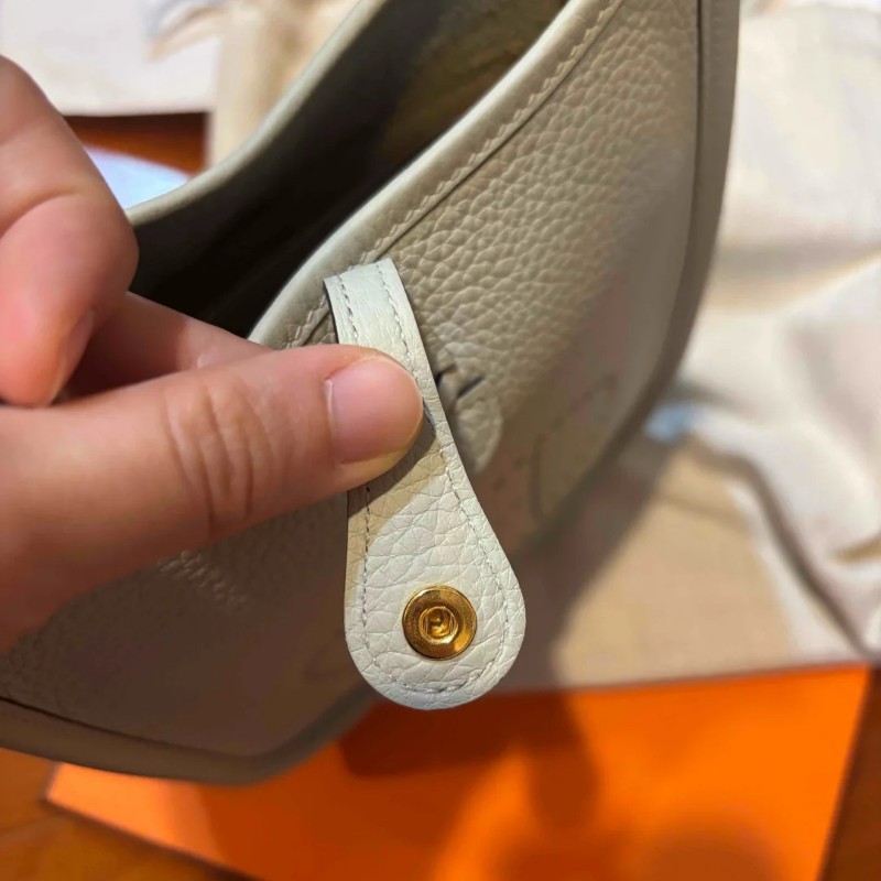 愛馬仕 mini Evelyne 冰川白金釦-5