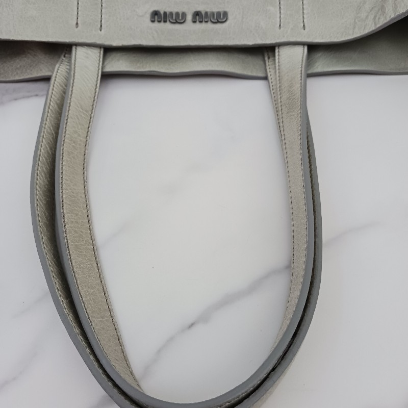 MIU MIU-4