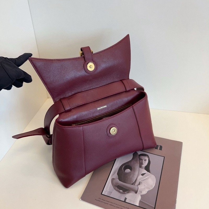 Balenciaga downtown crush-2
