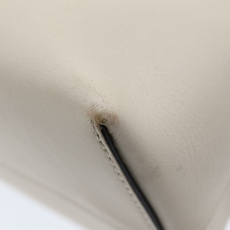 【日本直送】FENDI 手提包 皮革 米色 正品 ar12221-14