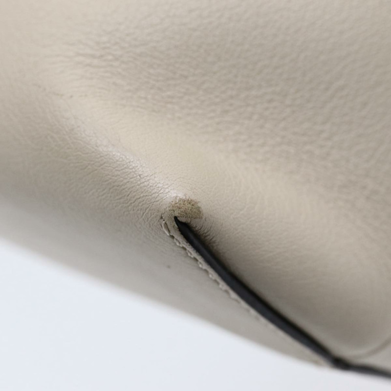 【日本直送】FENDI 手提包 皮革 米色 正品 ar12221-15