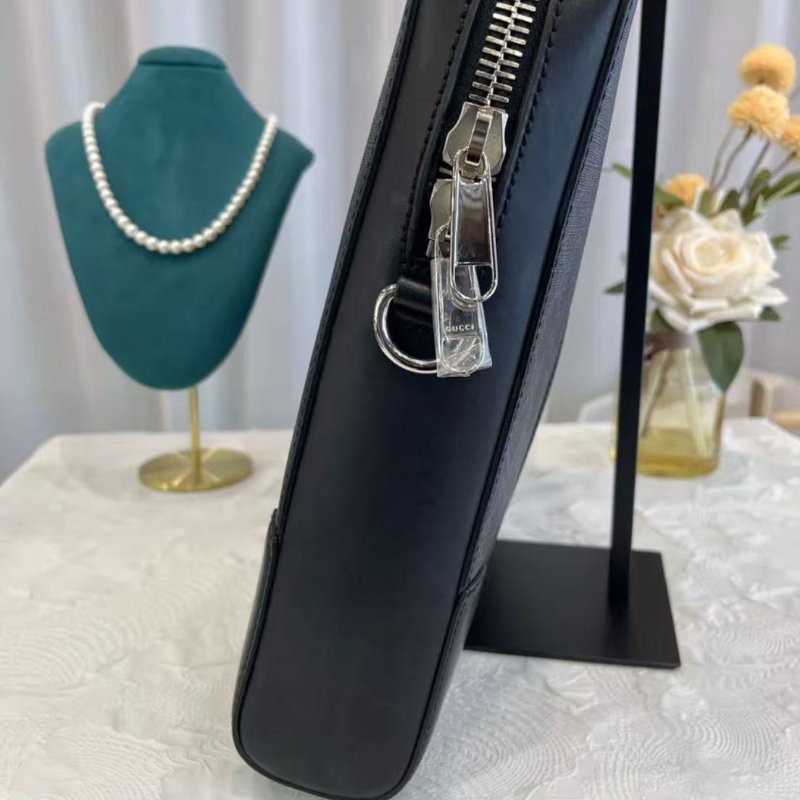 Gucci 黑色老花手提斜背公事包黑標 99新 36*28*7-4