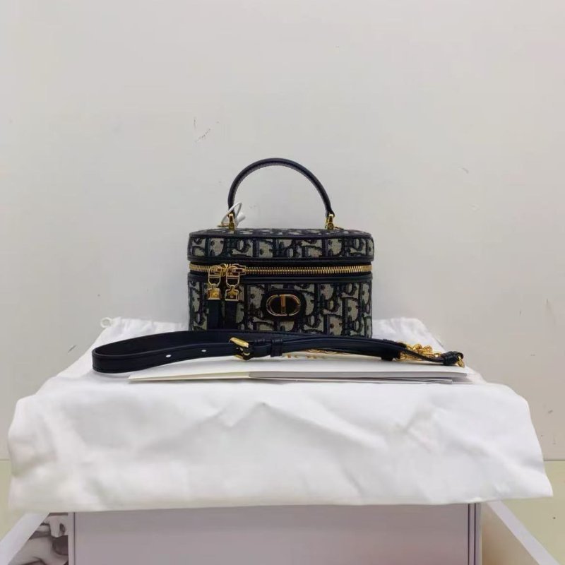 全新未使用 25年購證Dior 老花30迷你化妝包 尺寸16.5 x 8 x 9.5-2