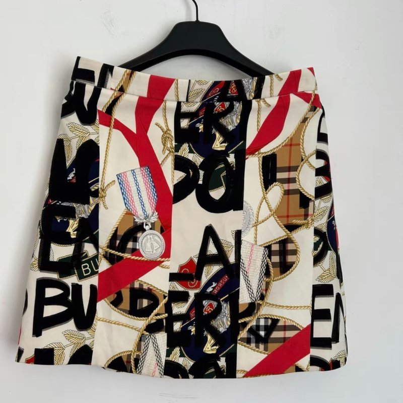 Burberry 字母短裙 僅試穿 42號，腰圍75，裙長44 M號-5