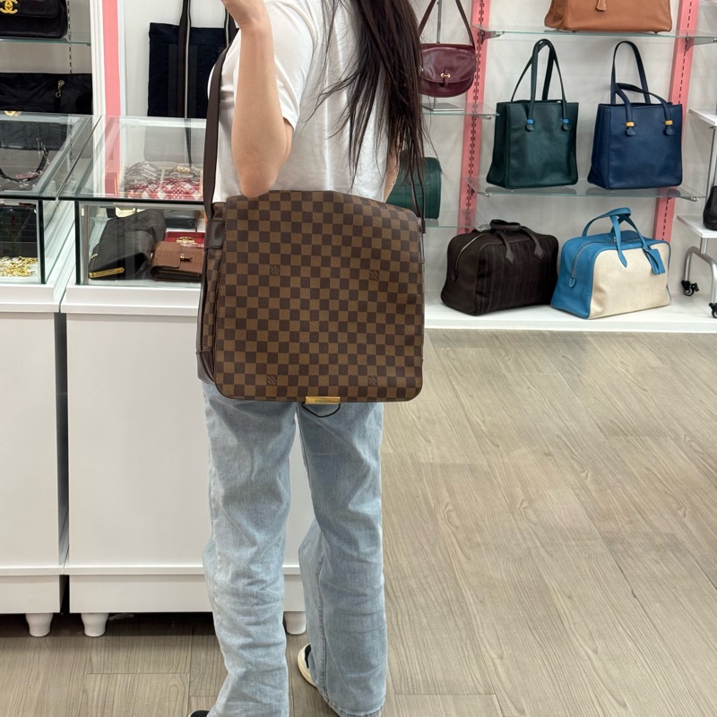 Louis Vuitton 棋盤格王建民包-4