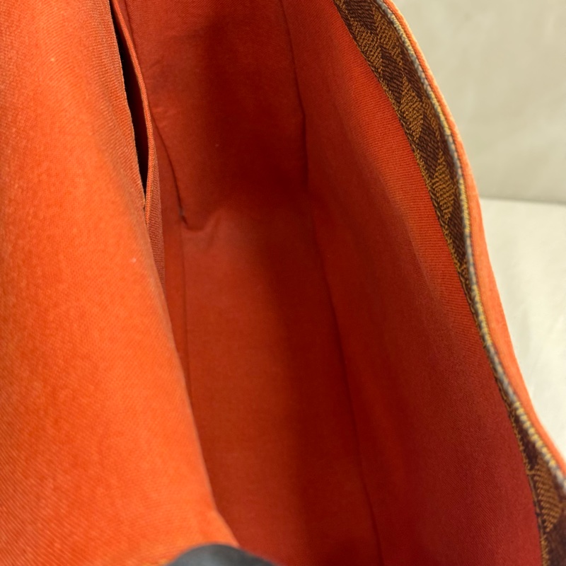 Louis Vuitton 棋盤格王建民包-17