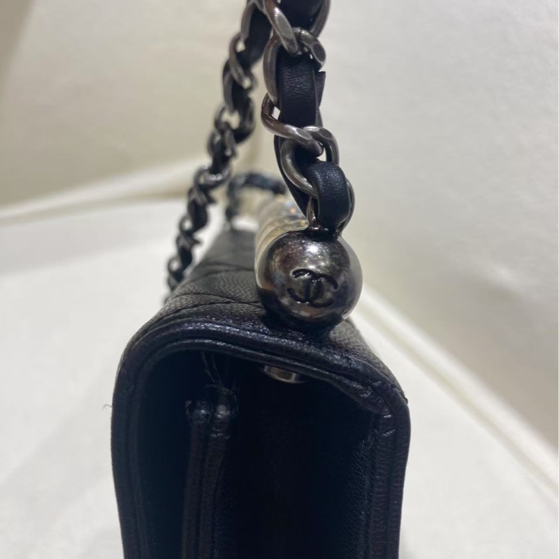 CHANEL 黑色透明珍珠包-10