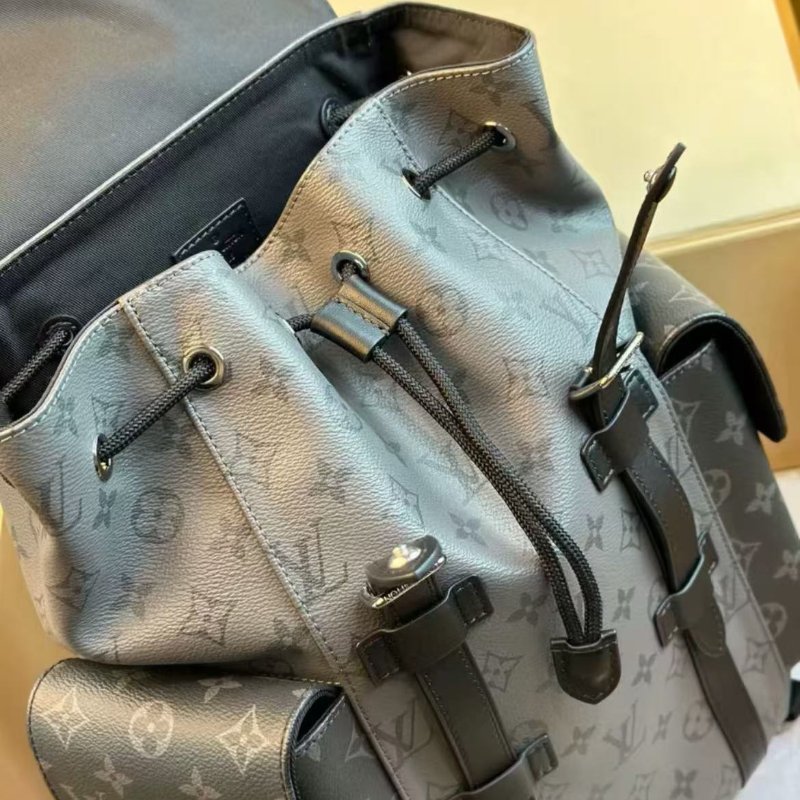 LV 阿波羅 christopher MM 中號黑花黑武士雙肩背全新 配件塵袋-2