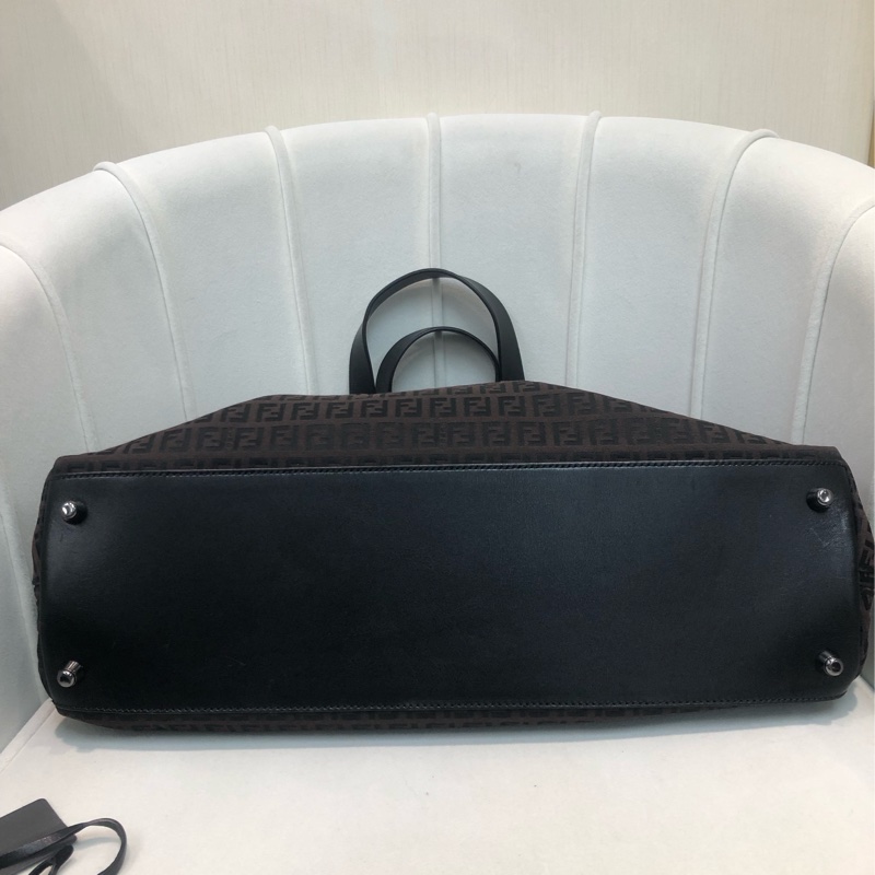 FENDI 老花 Tote 旅行袋 XA493-5