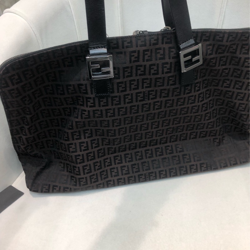 FENDI 老花 Tote 旅行袋 XA493-12