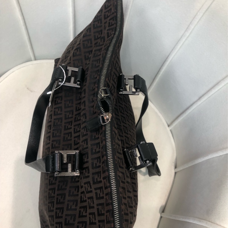 FENDI 老花 Tote 旅行袋 XA493-13