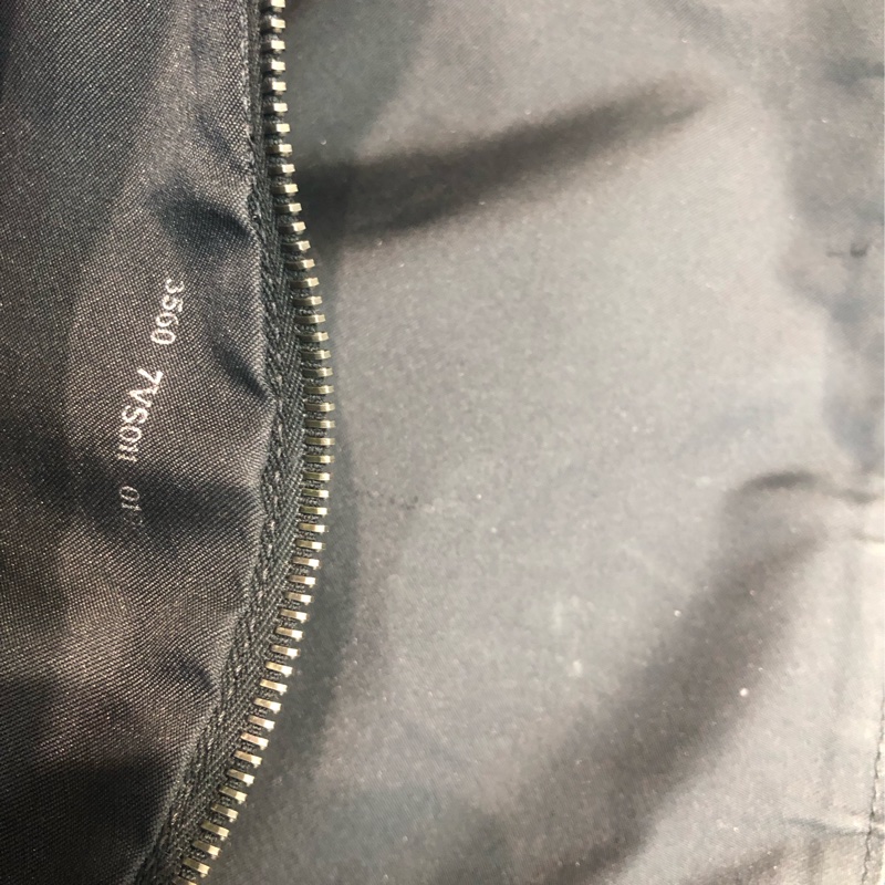 FENDI 老花 Tote 旅行袋 XA493-16