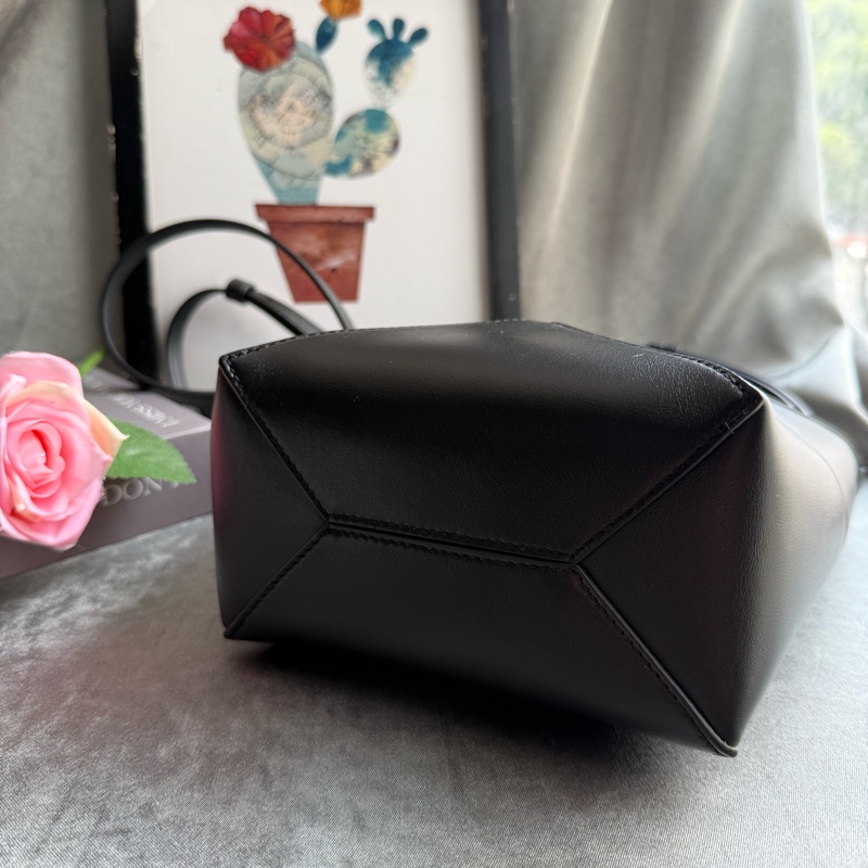 LOEWE Puzzle 亮面小牛皮迷你摺疊托特包(黑色)-3