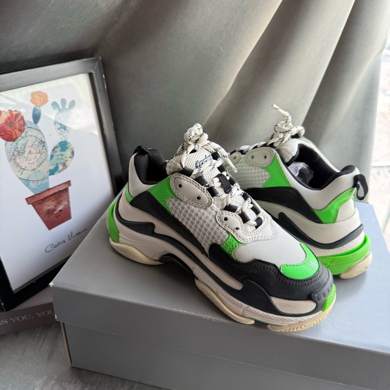 BALENCIAGA Triple-S Sneaker 運動鞋/老爹鞋 (女款)(螢光綠) 36-0