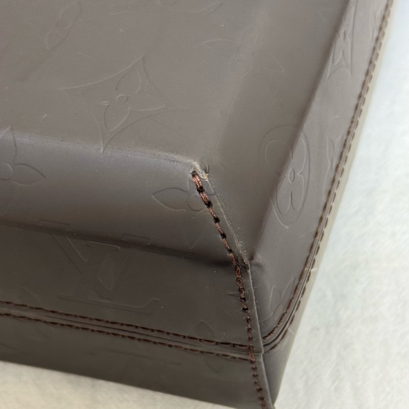 Louis Vuitton 硬殼肩背公事包-12