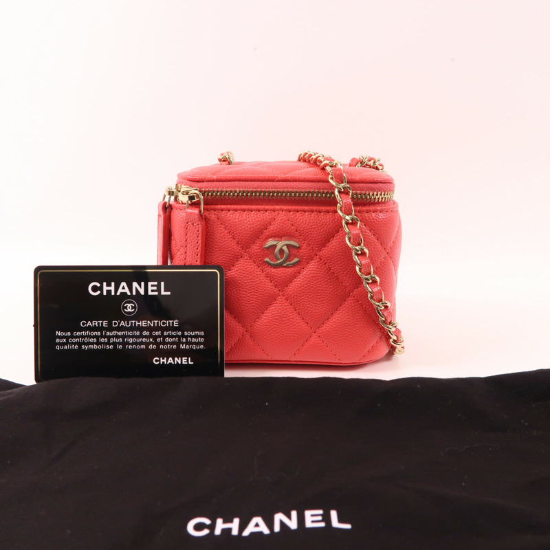 CHANEL 牛皮皮革Vanity Case金扣鏈帶肩背袋-14