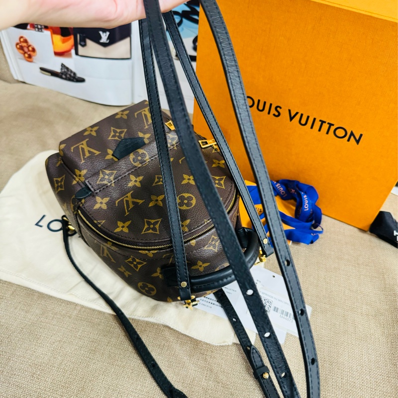 ✨售 二手真品 LV M44873 Palm Springs Mini 新版拉鏈 小書包 後背包-30
