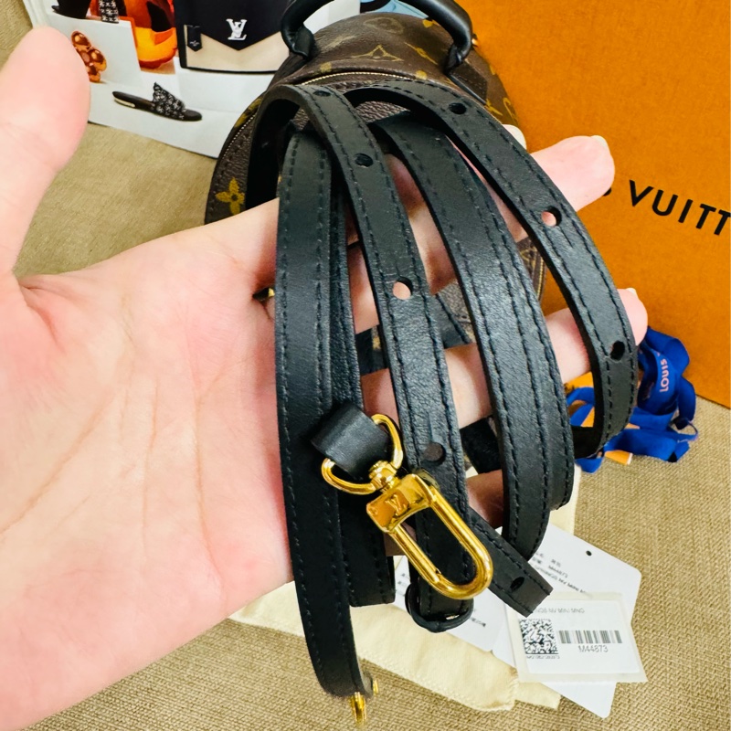 ✨售 二手真品 LV M44873 Palm Springs Mini 新版拉鏈 小書包 後背包-37
