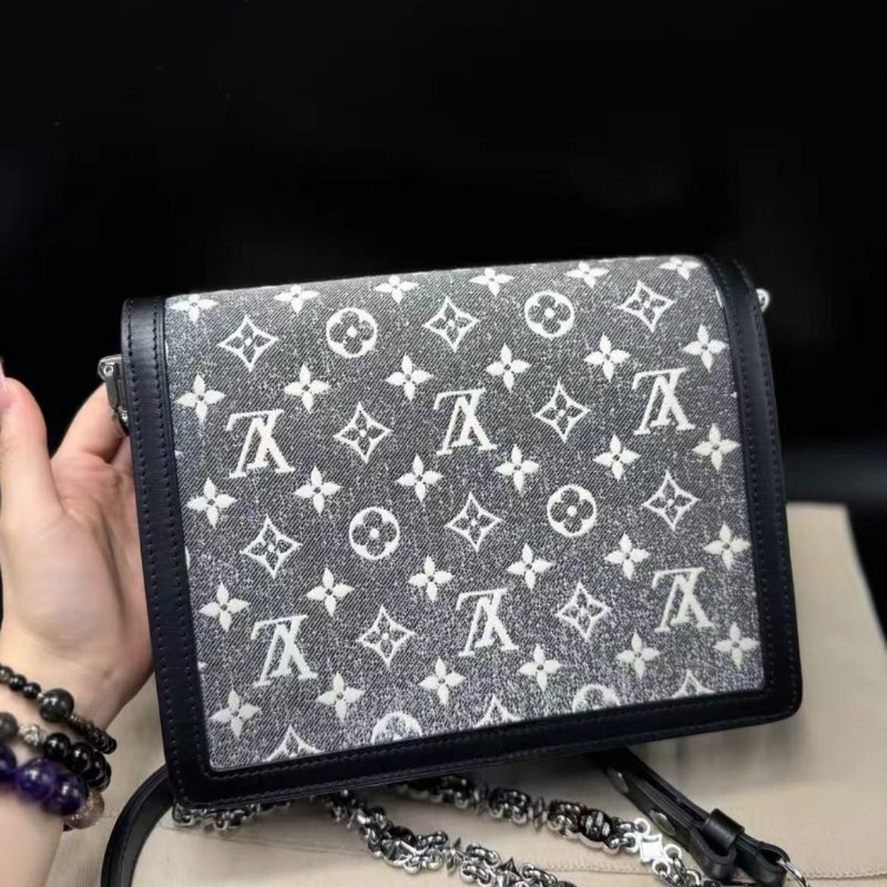 Lv 達芙妮 中號 黑單寧 全新 配件齊全-6