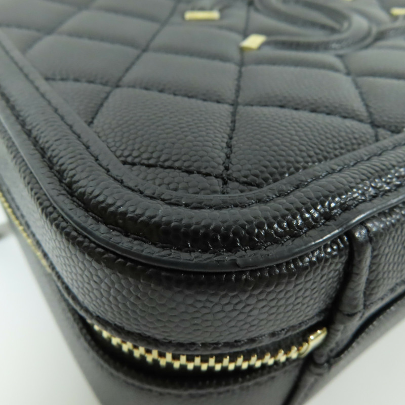 CHANEL 牛皮皮革Vanity Case金扣鏈帶手挽肩背兩用袋-4