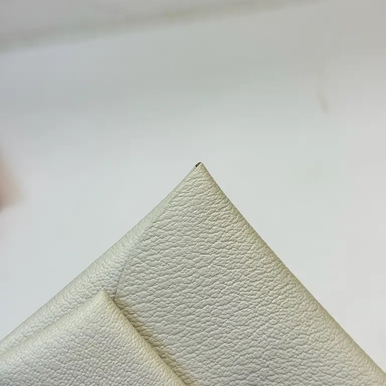 Hermes 白色零錢包-10