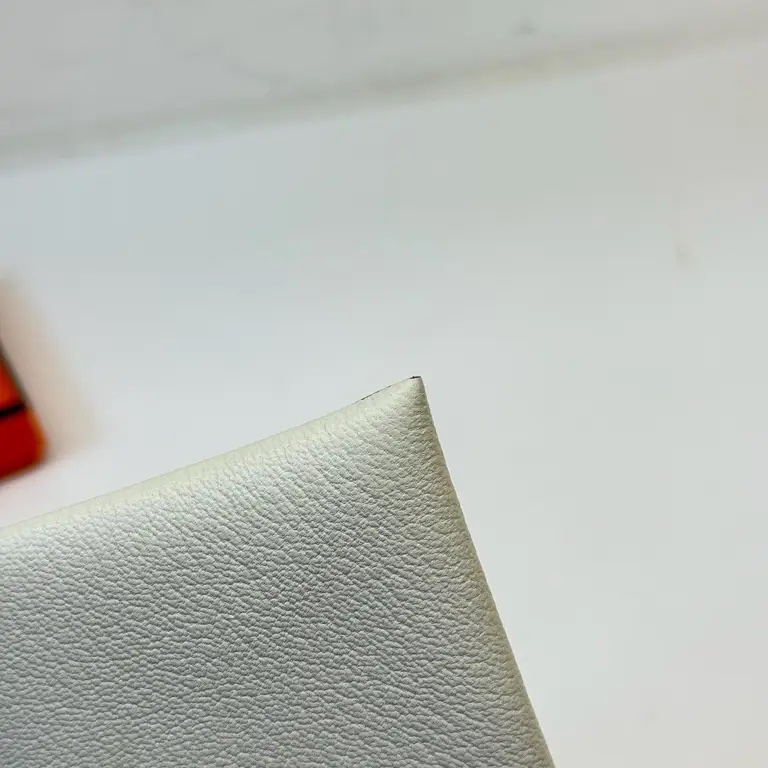 Hermes 白色零錢包-12