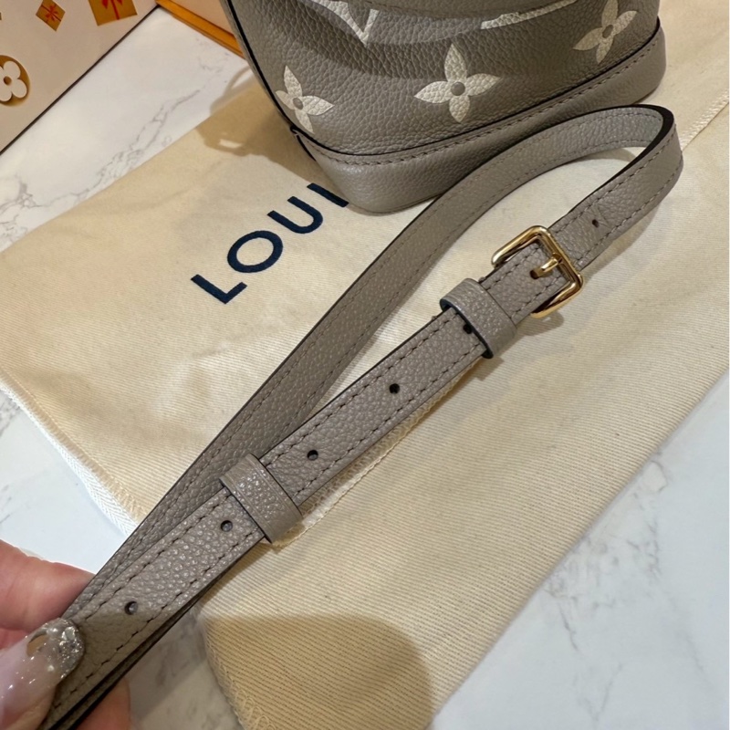 LV nano noe大象灰👜甜妹天菜💕-18