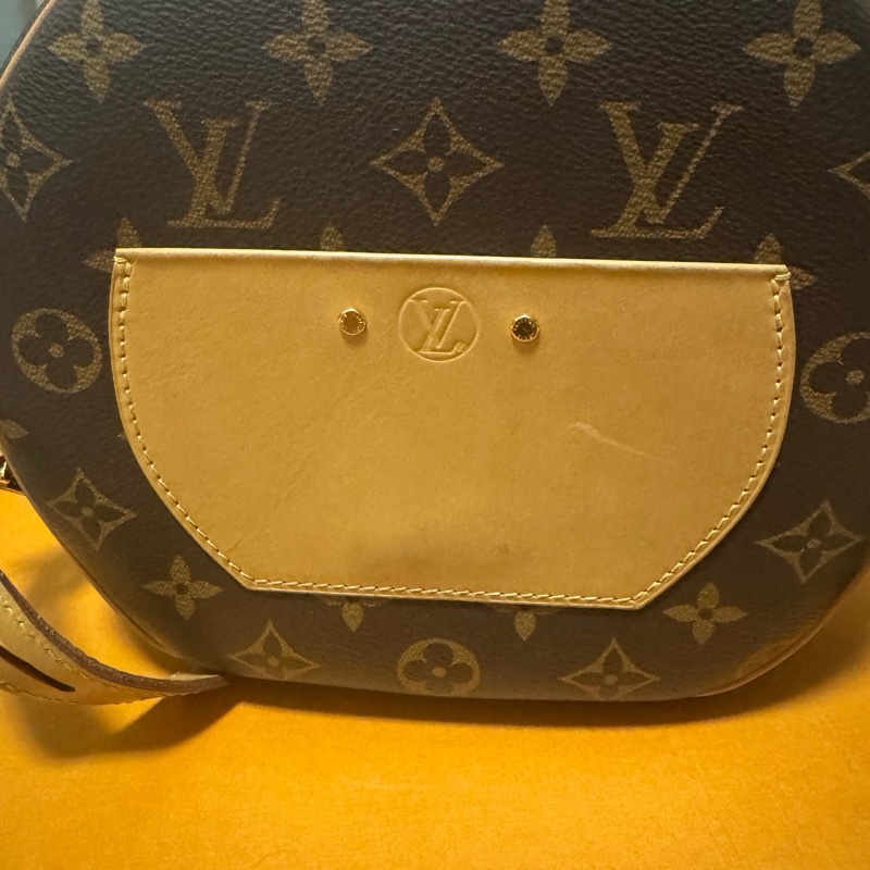 LOUIS VUITTON-7