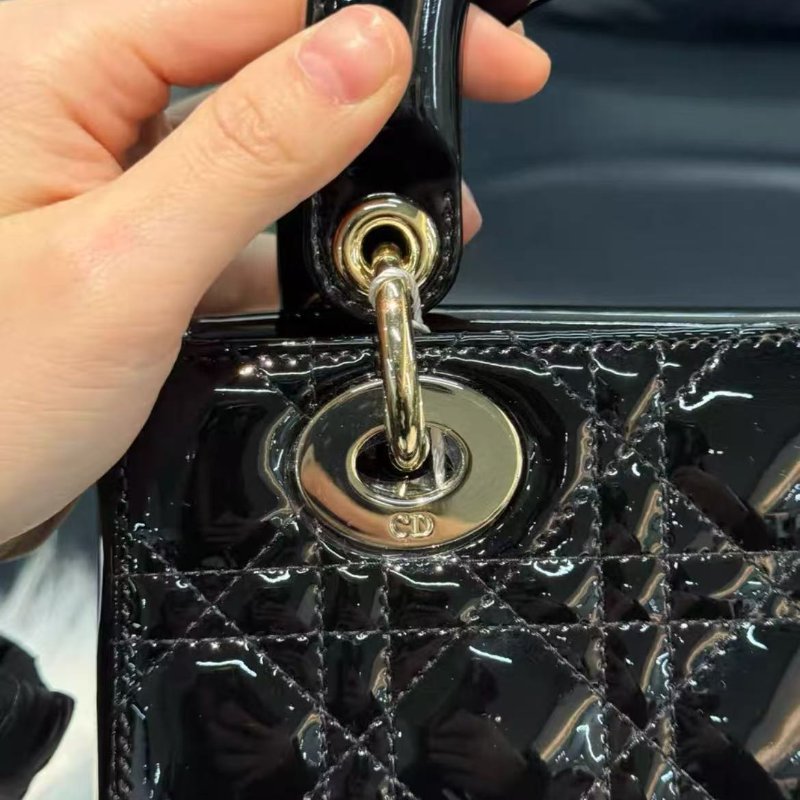 Dior 四格黑金漆皮黛妃 全新全原膜 配件塵袋盒子購證保卡-1