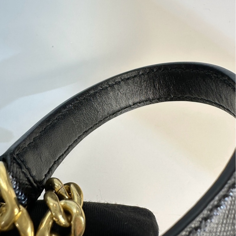 PRADA 皮革鏈條WOC斜背包-16