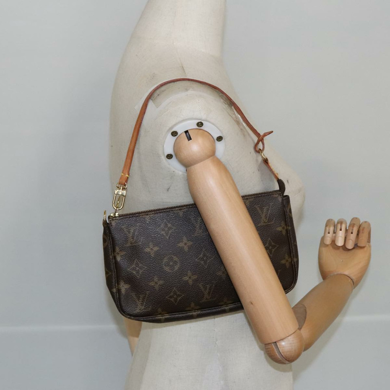 【日本直送】路易威登 Monogram 手拿包配件袋 M51980 LV 正品 99830-20