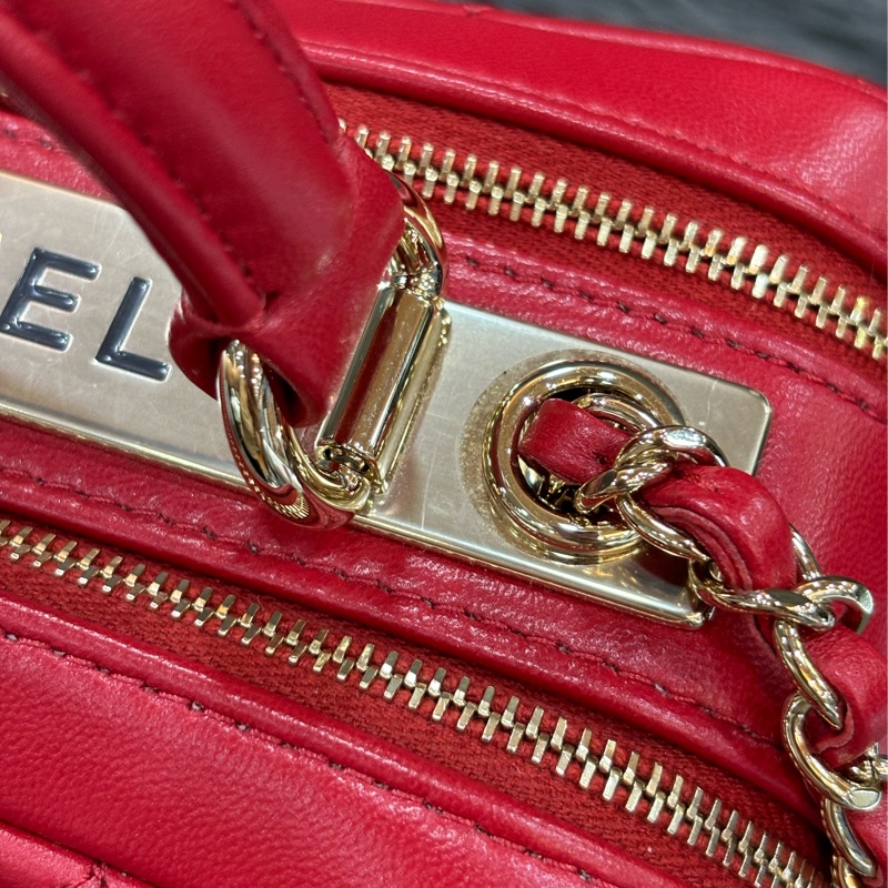 CHANEL TRENDY CC 櫻桃紅色羊皮 金鍊 相機包化妝箱肩背包斜背包手提包-17